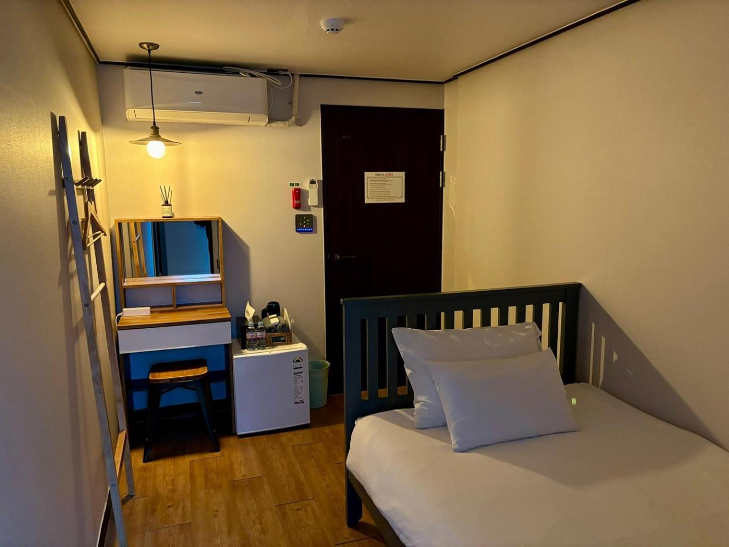 Hostel Korea - Ikseon Seúl Exterior foto
